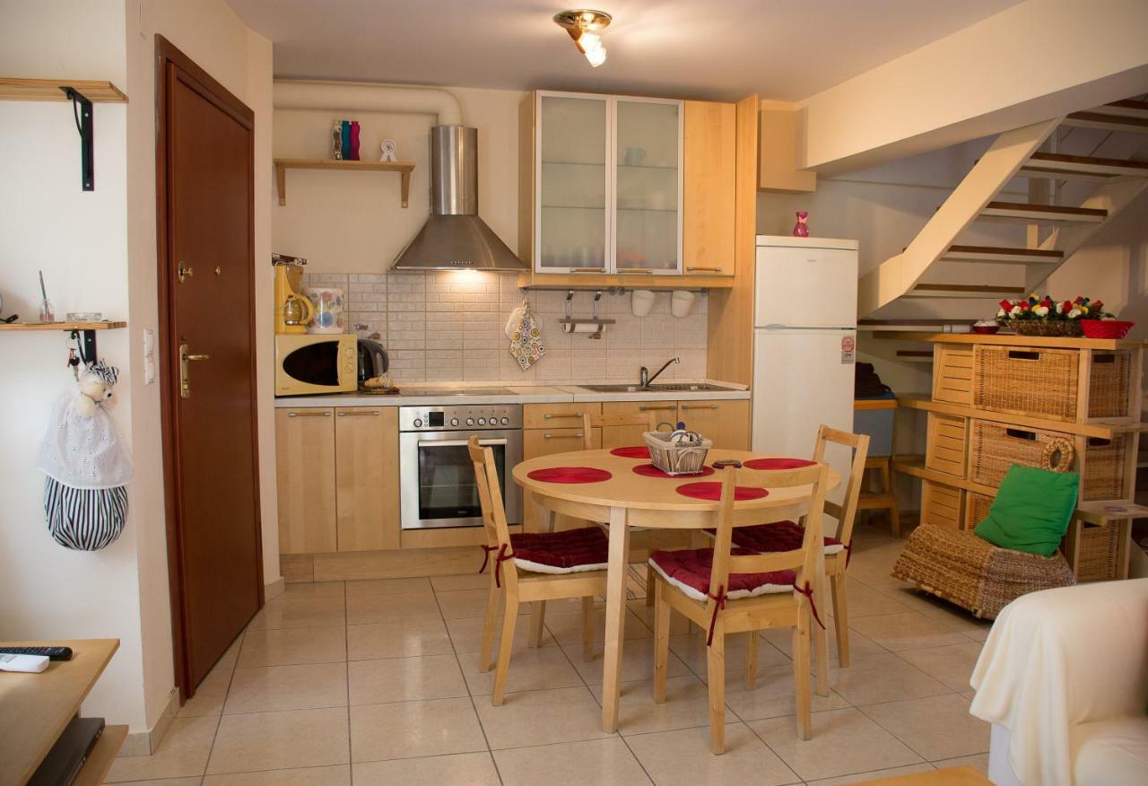 Cozy Maisonette Kamena Vourla Exterior foto
